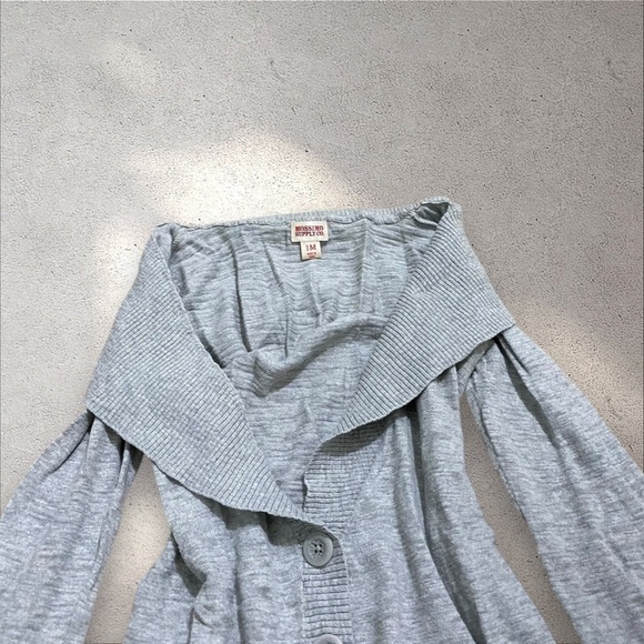 Mossimo Supply Co. Light Grey Button Up Cardigan - Picture 4 of 7
